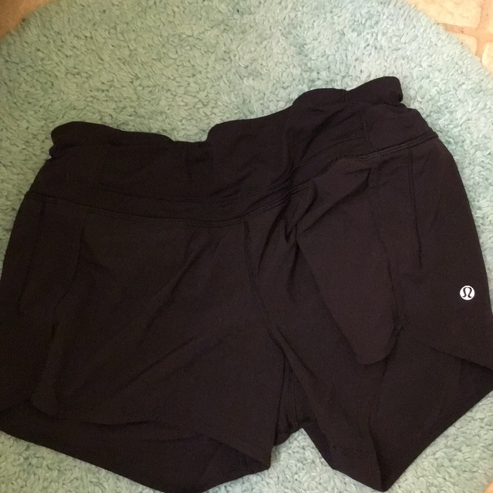 Lulu Lemon RunTimes shorts size 8